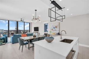 301 1ST STREET, ST PETERSBURG, FL 33701 - MLS#MFRTB8466115