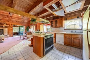 9510 OAK COURT, FLORAL CITY, FL 34436 - MLS#MFRTB8466139