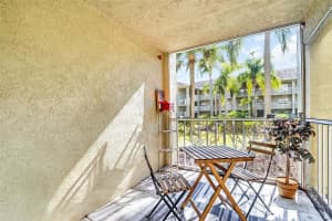 MLS# MFRTB8466246, Palm Harbor, Florida 34684