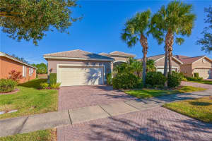 15644 AURORA LAKE CIRCLE, WIMAUMA, FL 33598 - MLS#MFRTB8466280