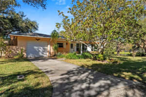 546 Forest Pkwy E, LARGO