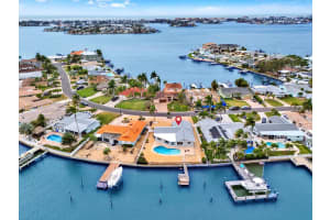 5675 BAYVIEW DRIVE, SEMINOLE, FL 33772 - MLS#MFRTB8466366