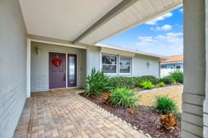 5675 BAYVIEW DRIVE, SEMINOLE, FL 33772 - MLS#MFRTB8466366
