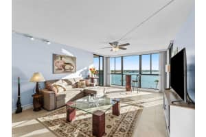 7100 SUNSHINE SKYWAY LANE, ST PETERSBURG, FL 33711 - MLS#MFRTB8466381