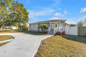 774 40TH AVENUE, ST PETERSBURG, FL 33703 - MLS#MFRTB8466445