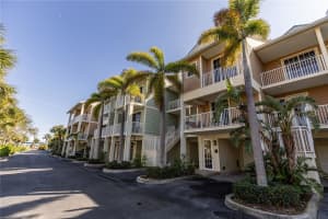 3244 MANGROVE POINT DRIVE, RUSKIN, FL 33570 - MLS#MFRTB8466446