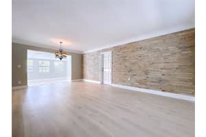 8822 BAY STREET, ST PETERSBURG, FL 33702 - MLS#MFRTB8466448