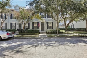 10033 Tate Ln, TAMPA