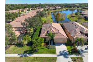 250 SILVER FALLS DRIVE, APOLLO BEACH, FL 33572 - MLS#MFRTB8466559