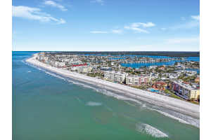 135 BATH CLUB CIRCLE, NORTH REDINGTON BEACH, FL 33708 - MLS#MFRTB8466569