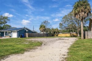 319 80TH AVENUE, ST PETERSBURG, FL 33702 - MLS#MFRTB8466616