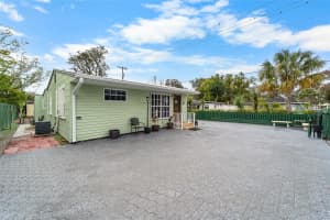 10001 ARDEN AVENUE, TAMPA, FL 33612 - MLS#MFRTB8466634