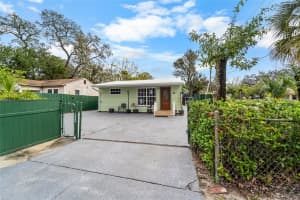 10001 ARDEN AVENUE, TAMPA, FL 33612 - MLS#MFRTB8466634