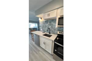 974 TENNESSEE LANE, SARASOTA, FL 34234 - MLS#MFRTB8466639