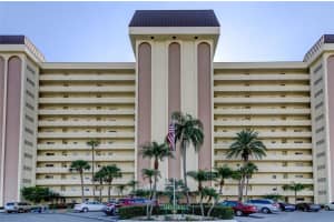 4775 Cove Cir #1105, ST PETERSBURG