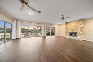 878 HARBOR ISLAND, CLEARWATER BEACH, FL 33767 - MLS#MFRTB8466691