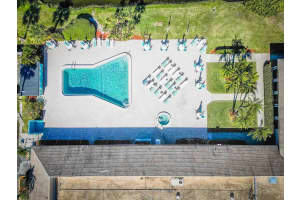 10036 63RD AVENUE, ST PETERSBURG, FL 33708 - MLS#MFRTB8466694