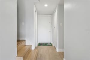 5110 TENNIS COURT CIRCLE, TAMPA, FL 33617 - MLS#MFRTB8466695