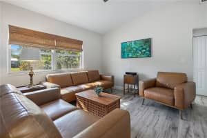 6631 BOUGAINVILLA AVENUE, ST PETERSBURG, FL 33707 - MLS#MFRTB8466697