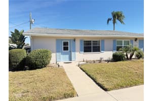 402 DORCHESTER PLACE, SUN CITY CENTER, FL 33573 - MLS#MFRTB8466768