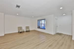 325 GREEN MANOR DRIVE, SUN CITY CENTER, FL 33573 - MLS#MFRTB8466789