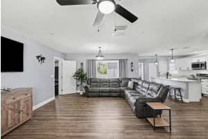 307 CAMPUS DRIVE, RUSKIN, FL 33570 - MLS#MFRTB8466870