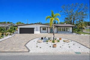 6400 Mockingbird Way S, ST PETERSBURG 6400 Mockingbird Way S, ST PETERSBURG