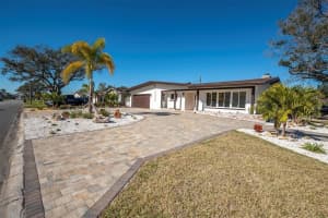 6400 MOCKINGBIRD WAY, ST PETERSBURG, FL 33707 - MLS#MFRTB8466872
