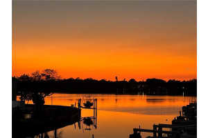 5037 STARFISH DRIVE, ST PETERSBURG, FL 33705 - MLS#MFRTB8466874