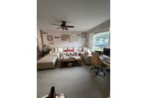 13635 FOREST LAKE DRIVE, LARGO, FL 33771 - MLS#MFRTB8466918