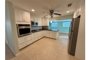 14038 94TH PLACE, SEMINOLE, FL 33776 - MLS#MFRTB8466928