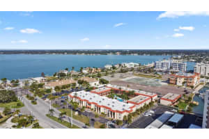 10365 Paradise Blvd #22, TREASURE ISLAND