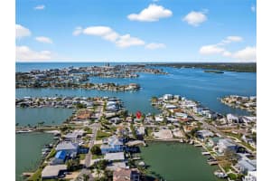 406 161st Ave, REDINGTON BEACH