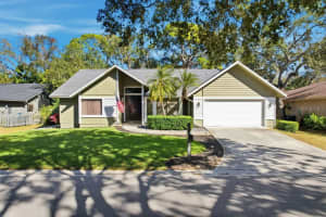 721 FORESTVIEW DRIVE, SARASOTA, FL 34232 - MLS#MFRTB8467137