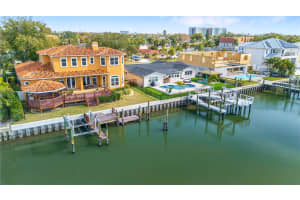 3952 VERSAILLES DRIVE, TAMPA, FL 33634 - MLS#MFRTB8467165