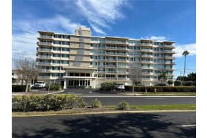 223 Island Way #4a, CLEARWATER