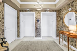 300 BEACH DRIVE, ST PETERSBURG, FL 33701 - MLS#MFRTB8467192