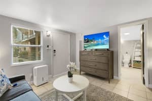 18 HEILWOOD STREET, CLEARWATER, FL 33767 - MLS#MFRTB8467251