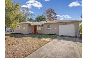 9828 49th Ave N, ST PETERSBURG