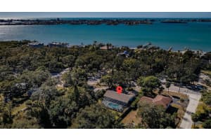 2015 PARK STREET, ST PETERSBURG, FL 33710 - MLS#MFRTB8467413