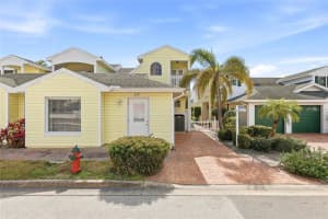 427-429 GRANT STREET, DUNEDIN, FL 34698 Sold 02/09/26