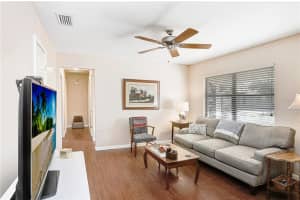 8509 FOXCROFT DRIVE, TAMPA, FL 33615 - MLS#MFRTB8467520