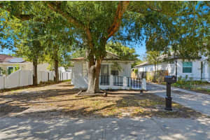 8116 ROME AVENUE, TAMPA, FL 33604 - MLS#MFRTB8467544