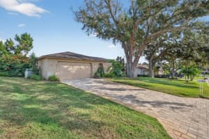 8195 COACHLIGHT CIRCLE, SEMINOLE, FL 33776 - MLS#MFRTB8467687
