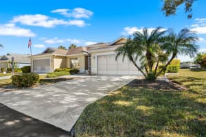 811 STAFFORDSHIRE LANE, SUN CITY CENTER, FL 33573 - MLS#MFRTB8467727
