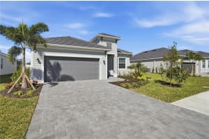13044 TULUM LOOP, VENICE, FL 34293 - MLS#MFRTB8467762