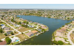 613 4TH PLACE, CAPE CORAL, FL 33990 - MLS#MFRTB8467764