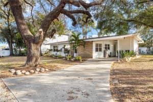 1609 COMANCHE AVENUE, TAMPA, FL 33610 - MLS#MFRTB8467829