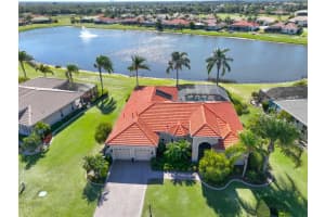 328 Noble Faire Dr, SUN CITY CENTER