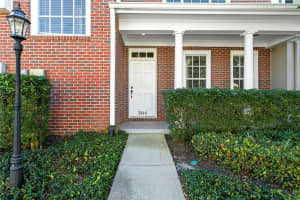 305 INNER HARBOUR CIRCLE, TAMPA, FL 33602 - MLS#MFRTB8468093